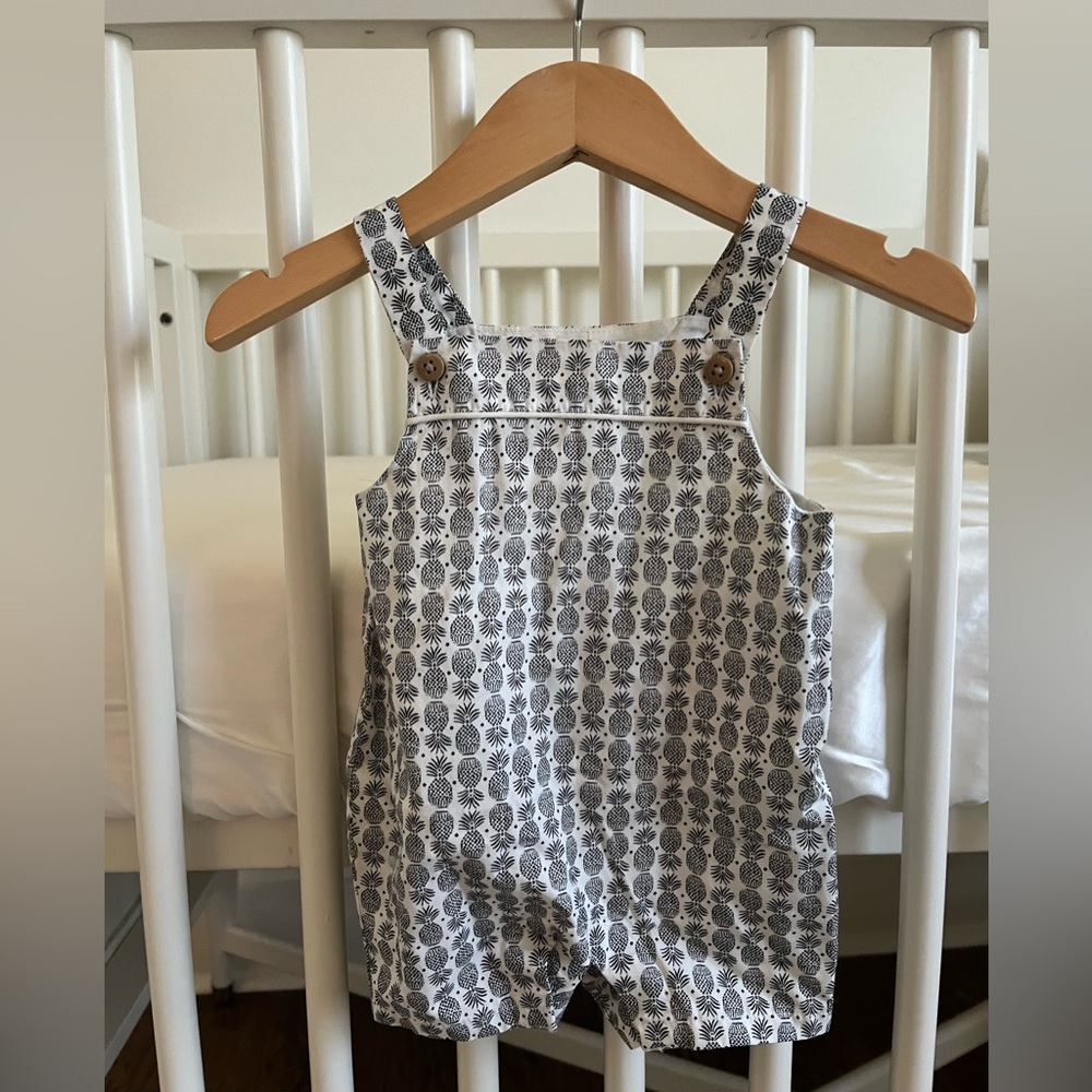 Janie and Jack Black and White Pineapple Romper